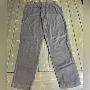 Brand New Gap Tencel Pull on Pants Grey Size SM
